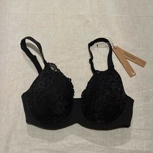 SKIMS Midnight Floral Lace Bra